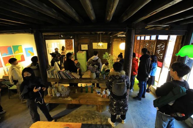 留量”艺术扎根结出“金果子”开元ky棋牌凤阳邑流量变“(图10)