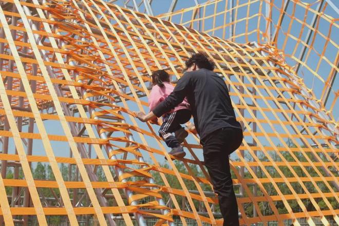 去户外定格温馨家庭时光开元棋牌周五宠粉日｜(图8)